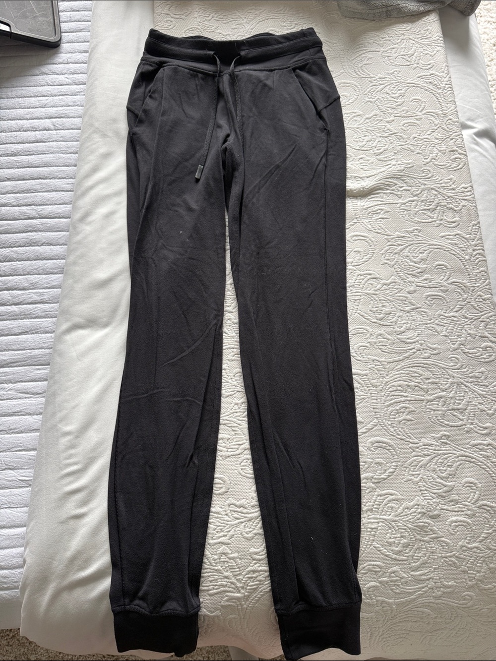Lululemon Sweats - Picture 3 of 4